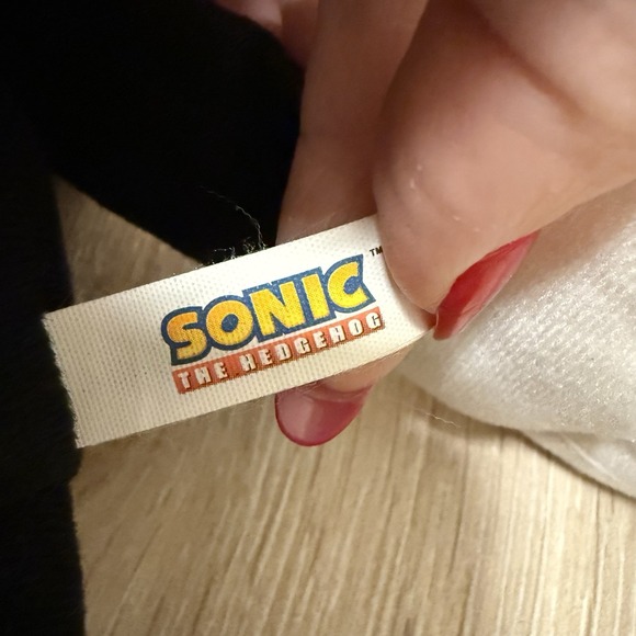 Jumbo Sonic the Hedgehog Shadow Plush Toy 17 inches Soft Toy. - Picture 7 of 12
